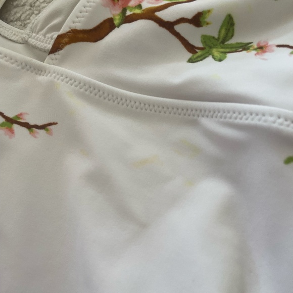 FOREVER 21 CHERRY BLOSSOM DESIGN DEEP NECK PLUNGE ONE PIECE BATHING SUIT SIZE LG - Picture 7 of 16